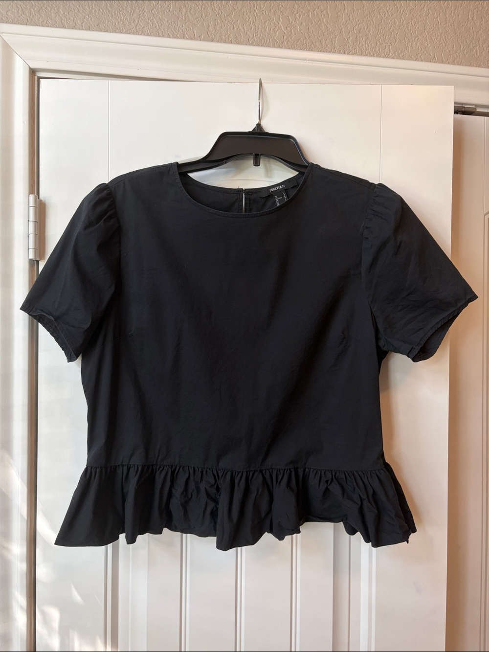 Forever 21 Black Short Sleeve Peplum Blouse